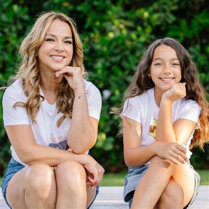 Adamari L&oacute;pez y su amor por Toni Costa conquistan Instagram La Opini&oacute;n