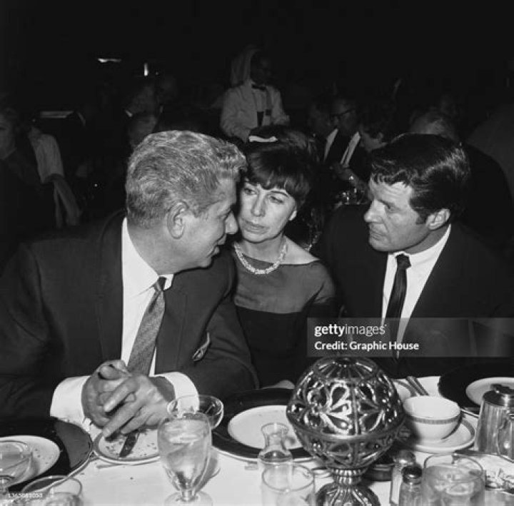 American actor Robert Horton with his wife Marilyn at the Cocoanut... News Photo Getty Images