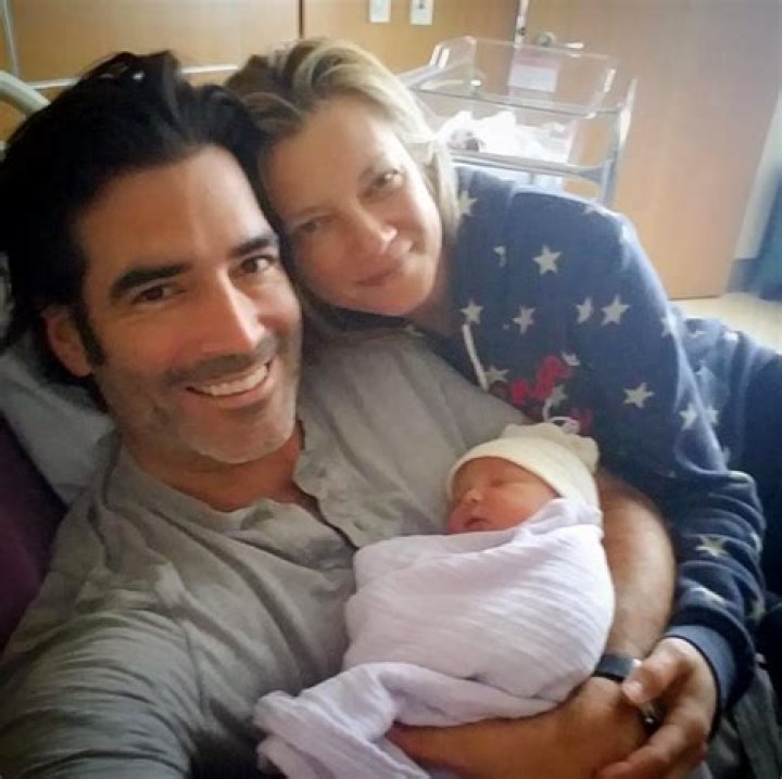 Amy Smart First Child With Husband Carter Oosterhouse Pic