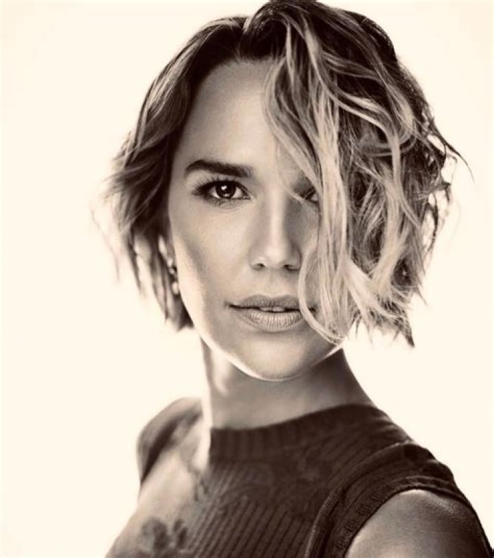 Arielle Kebbel Know About biography of Arielle Kebbel with personal life, career, relation. A