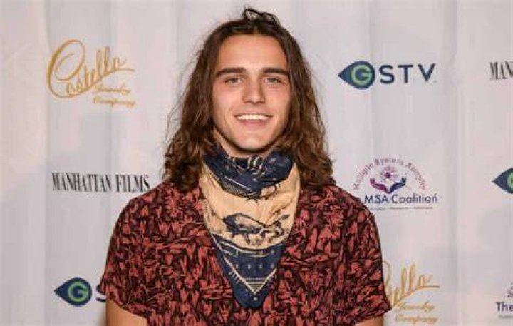 Charlie Gillespie age, height, wife, net worth, biography Kemi Filani News