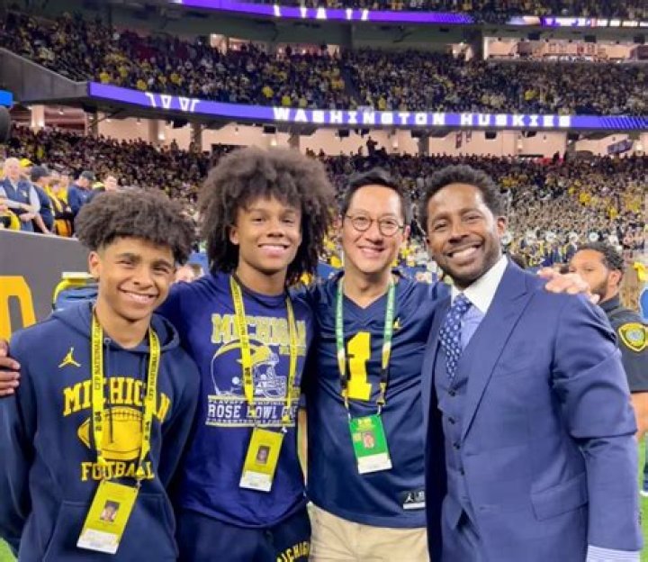 Desmond Howard kids