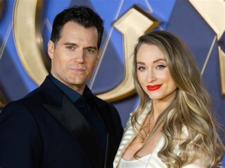 Did Henry Cavill Dating Freya Allan