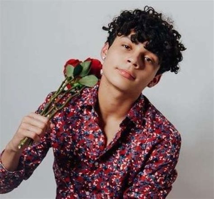 Diego Martir Height