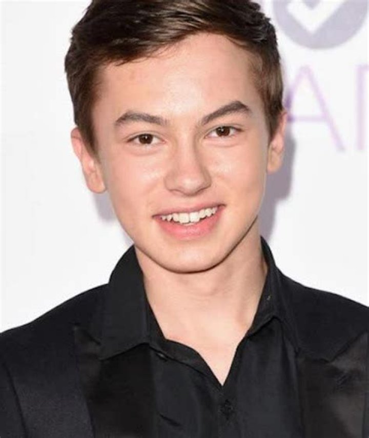 Hayden Byerly Movies, Bio and Lists on MUBI
