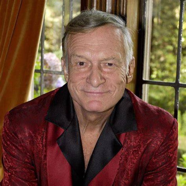 Hugh Heffner's girls Mirror Online