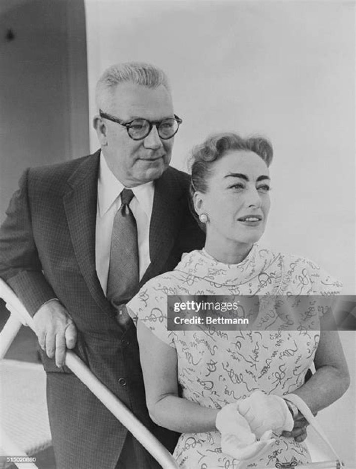 Inside Joan Crawford, Husband Alfred Steele Marriage Closer Weekly