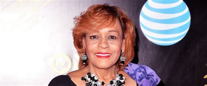 Jacky Clark Chisholm Is 71 Years Old and a Proud Mom of Three Children