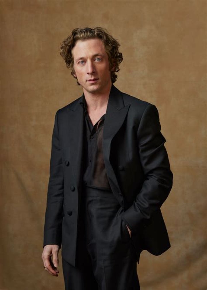 Jeremy Allen White's Tattoos and Their Meanings POPSUGAR Beauty