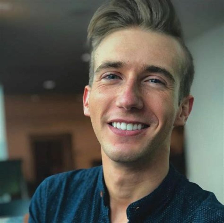 Joel Klatt - Height, Bio, Career, Married, Age, Net Worth, Facts