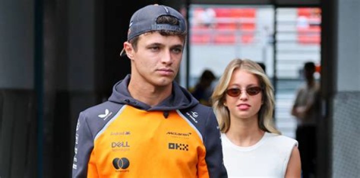 Johnny Manziel&rsquo;s Older Model Girlfriend Sarah Savage (Photos)