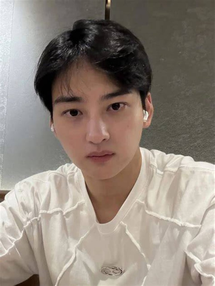 Lee.dong Hwi Lee Hwi Dong L1 L110 Dramatrailers zapzee