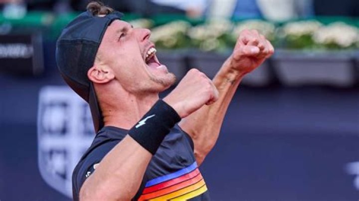 Marton Fucsovics girlfriend Know everything about Boszormenyi