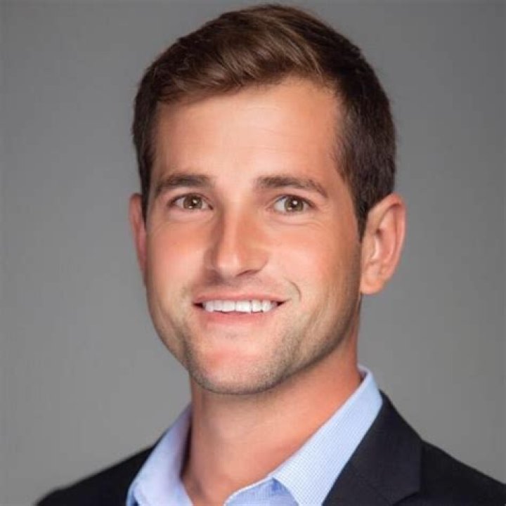 Matt Leinart - Bio, Age, Height, Nationality, Net Worth, Facts