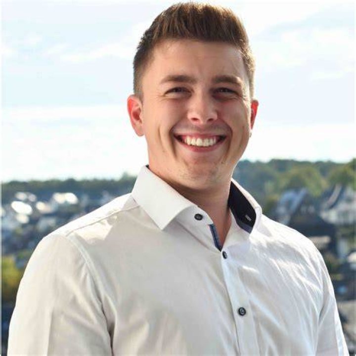 Max Schneider Mitarbeiter Wareneingang Vetter Industrie GmbH XING