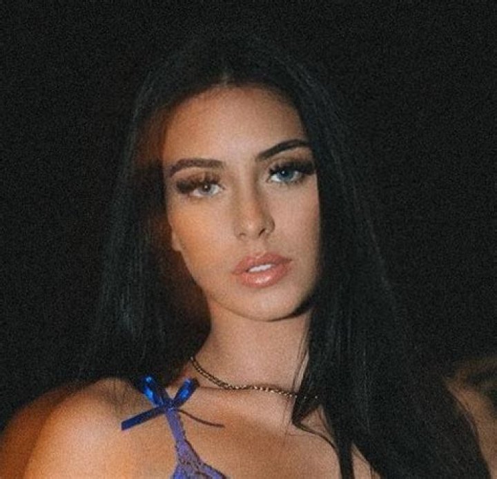 Unveiling The Buzz: The Story Behind Camilla Araujo's Viral Video