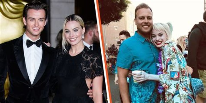 Unveiling The Sibling Bond: Margot Robbie And Her Family