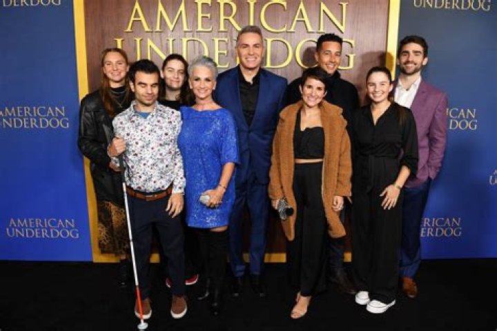 Unveiling The Untold Truth: Kurt Warner's Son, Zachary Taylor Warner's Journey