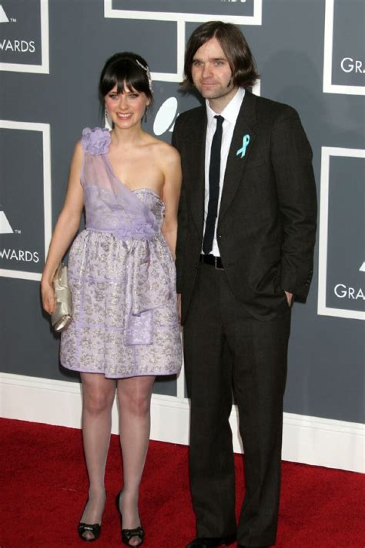Zooey Deschanel, Ben Gibbard call it quits after two years of marriage